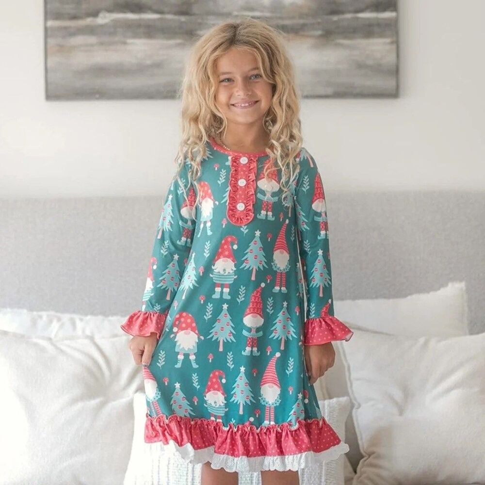 Oopsie Daisy Gnomes Lounge Play Gown Size 7/8